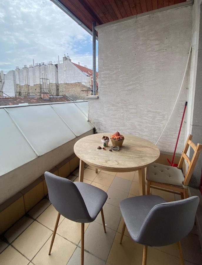 2 Bedroom 107 M2 Loft With Balcony Apartman